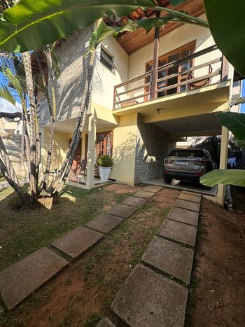 Foto 1 do(a) Casa de 5 quartos à venda em Santo Antônio, Viçosa