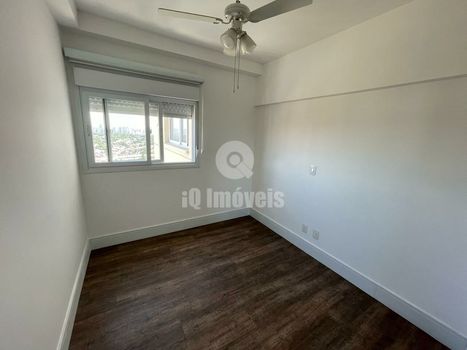 Foto 8 do(a) Apartamento de 3 quartos à venda em Jardim Aeroporto, São Paulo