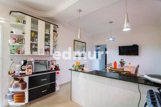 Foto 4 do(a) Casa de 4 quartos à venda em Parque Novo Oratório, Santo André