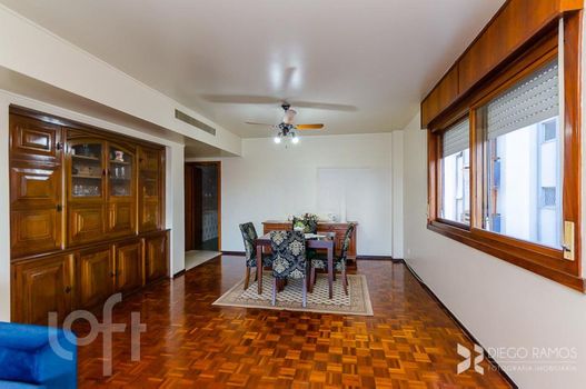 Foto 3 do(a) Apartamento de 4 quartos à venda em Independência, Porto Alegre