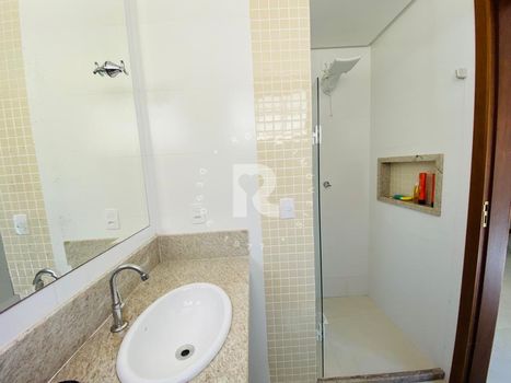 Foto 5 do(a) Casa de 6 quartos à venda em Praia do Morro, Guarapari