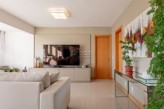 Foto 3 do(a) Apartamento de 3 quartos à venda em Jardim Europa, Porto Alegre