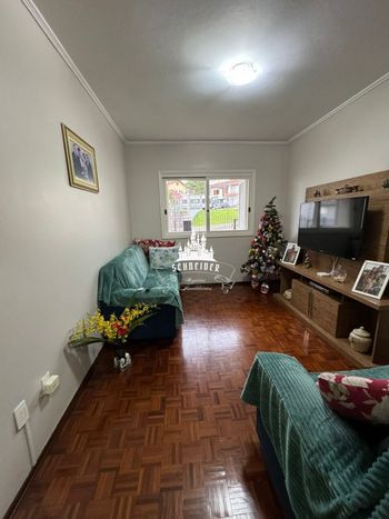 Foto 4 do(a) Casa de 6 quartos à venda em Santa Catarina, Caxias do Sul