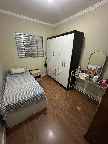 Foto 6 do(a) Casa de 3 quartos à venda em Vila Popular, Várzea Paulista