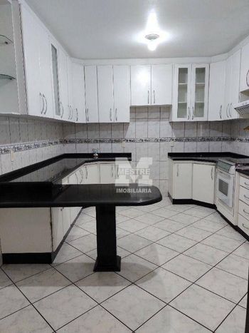 Foto 8 do(a) Casa de 3 quartos à venda em Vila Silveira, Guarulhos