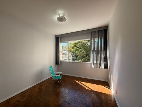 Foto 2 do(a) Apartamento de 3 quartos à venda em Centro, Petrópolis