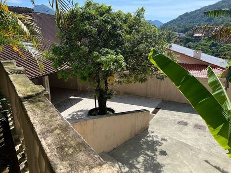 Foto 10 do(a) Casa em Condomínio de 6 quartos à venda em Carlos Guinle, Teresópolis