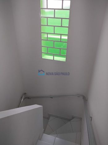 Foto 3 do(a) Casa de 2 quartos à venda em Jardim Itacolomi, São Paulo