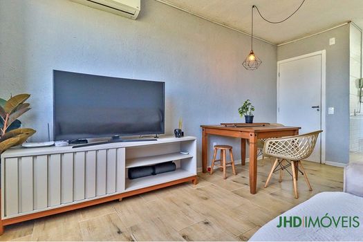 Foto 2 do(a) Apartamento de 2 quartos à venda em Restinga, Porto Alegre