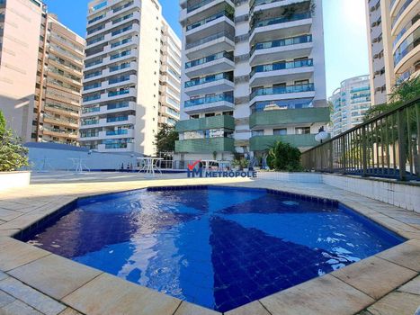 Foto 22 do(a) Apartamento de 3 quartos à venda em Jacarepaguá, Rio de Janeiro