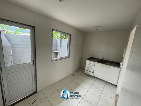 Foto 5 do(a) Casa em Condomínio de 2 quartos à venda em Taquara, Duque de Caxias