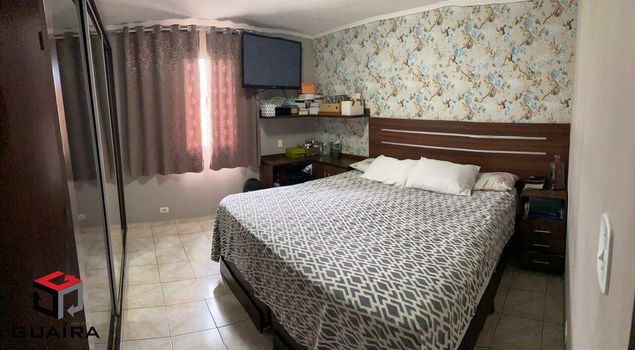 Foto 13 do(a) Casa de 2 quartos à venda em Jardim das Maravilhas, Santo André