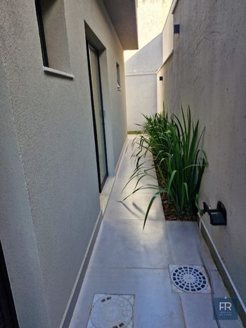 Foto 23 do(a) Casa de 3 quartos à venda em Nova Uberlândia, Uberlândia