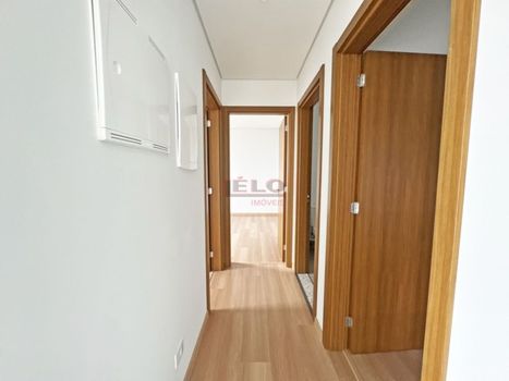 Foto 7 do(a) Apartamento de 3 quartos à venda em Zona 07, Maringá