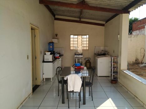 Foto 5 do(a) Casa de 3 quartos à venda em Planalto, Araçatuba