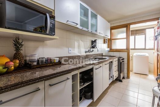 Foto 23 do(a) Apartamento de 3 quartos à venda em Jardim Lindóia, Porto Alegre