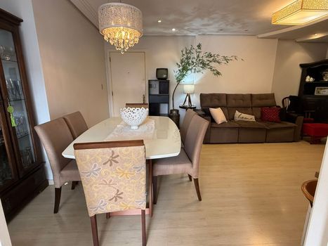 Foto 8 do(a) Apartamento de 3 quartos à venda em Vila Nova, Novo Hamburgo