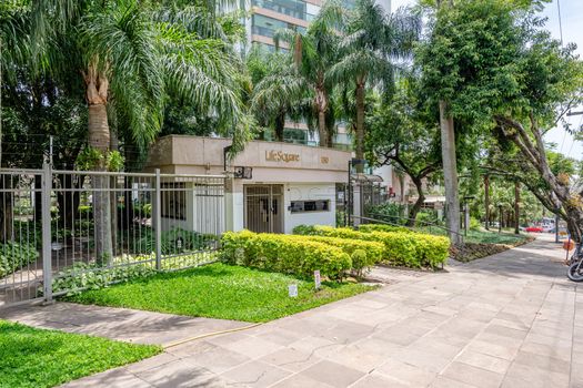 Foto 3 do(a) Apartamento de 3 quartos à venda em Higienópolis, Porto Alegre