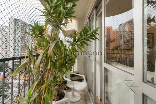 Foto 1 do(a) Apartamento de 3 quartos à venda em Indianópolis, São Paulo