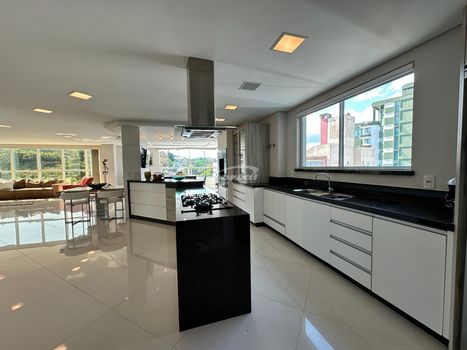 Foto 5 do(a) Apartamento de 3 quartos à venda em Jardim Blumenau, Blumenau