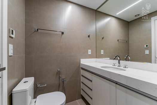 Foto 21 do(a) Apartamento de 3 quartos à venda em Mercês, Curitiba