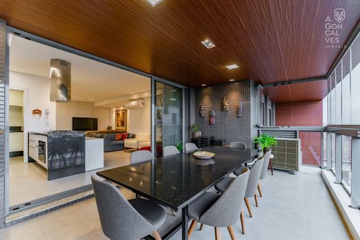 Foto 16 do(a) Apartamento de 3 quartos à venda em Mercês, Curitiba