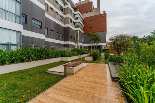 Foto 36 do(a) Apartamento de 3 quartos à venda em Mercês, Curitiba