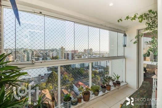 Foto 8 do(a) Apartamento de 3 quartos à venda em Menino Deus, Porto Alegre