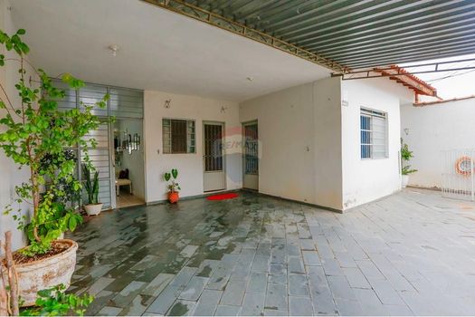 Foto 6 do(a) Casa de 6 quartos à venda em Jardim Paulistano, Sorocaba
