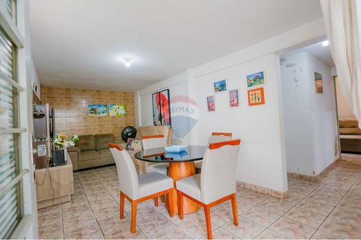 Foto 1 do(a) Casa de 6 quartos à venda em Jardim Paulistano, Sorocaba