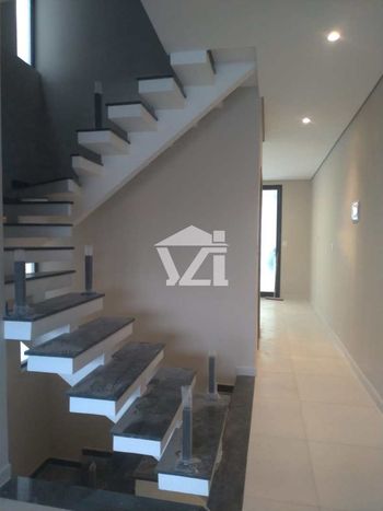 Foto 11 do(a) Casa de 3 quartos à venda em Vila Nova Socorro, Mogi das Cruzes