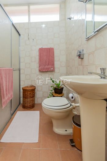 Foto 5 do(a) Casa de 3 quartos à venda em Vila Mesquita, São Paulo