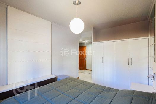 Foto 14 do(a) Apartamento de 2 quartos à venda em Passo da Areia, Porto Alegre