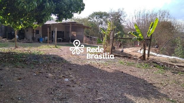Foto 35 do(a) Fazenda / Sítio / Chácara de 2 quartos à venda em Paranoá, Brasília