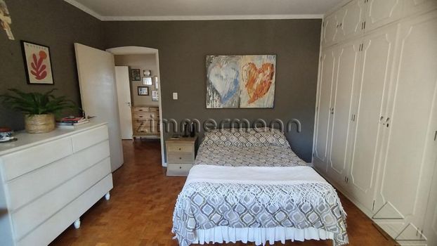 Foto 22 do(a) Casa de 3 quartos à venda em Alto de Pinheiros, São Paulo
