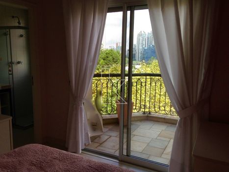 Foto 18 do(a) Casa em Condomínio de 4 quartos para alugar em Jardim Panorama, São Paulo