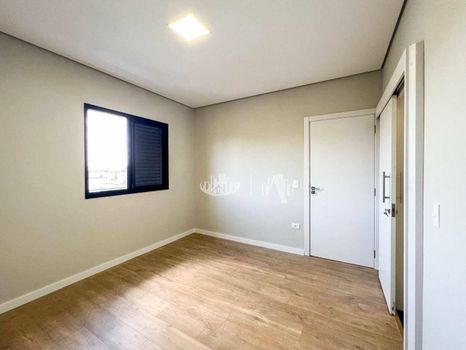 Foto 5 do(a) Casa em Condomínio de 3 quartos à venda em Jardim Morumbi, Londrina