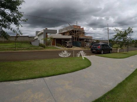 Foto 46 do(a) Casa em Condomínio de 3 quartos à venda em Jardim Morumbi, Londrina