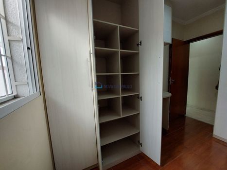 Foto 23 do(a) Casa de 3 quartos à venda em Vila Santo Estéfano, São Paulo