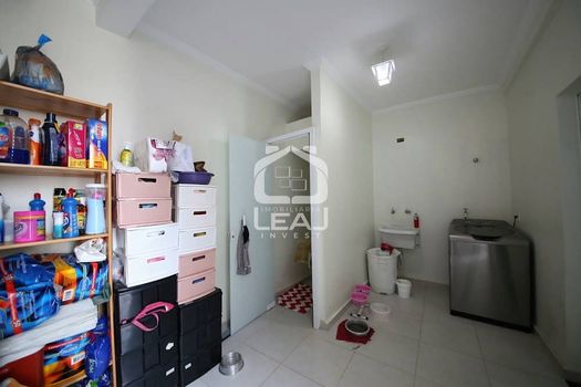 Foto 5 do(a) Casa de 3 quartos à venda em Vila Inglesa, São Paulo