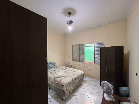 Foto 11 do(a) Casa de 2 quartos à venda em Jardim Stella, Santo André