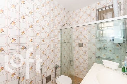 Foto 2 do(a) Apartamento de 2 quartos à venda em Botafogo, Rio de Janeiro