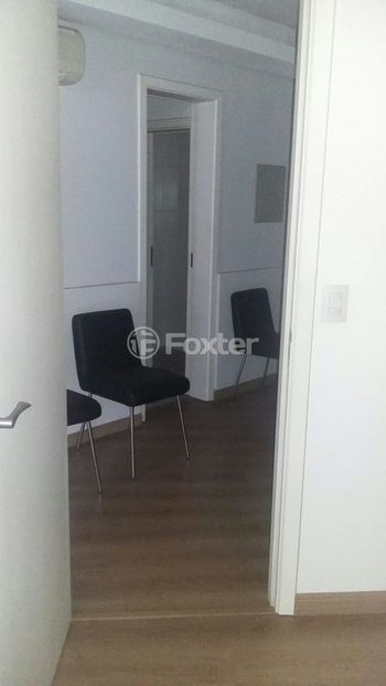 Foto 4 do(a) Sala / Conjunto Comercial false à venda em Floresta, Porto Alegre