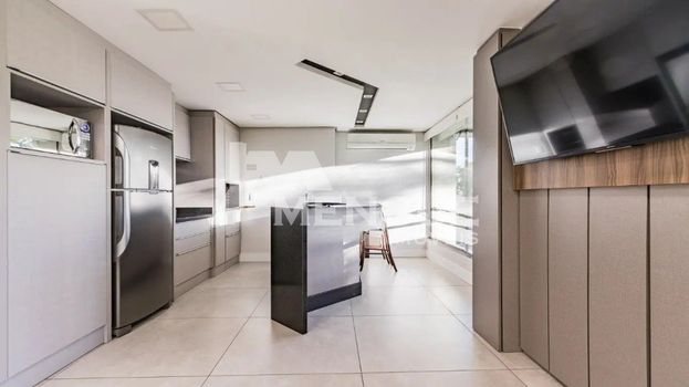 Foto 9 do(a) Apartamento de 4 quartos à venda em Petrópolis, Porto Alegre