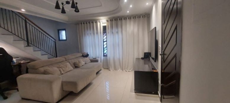 Foto 2 do(a) Casa de 2 quartos à venda em Vila Califórnia, São Paulo