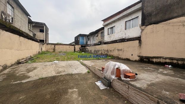 Foto 2 do(a) Terreno false para alugar em Jardim Paraíso, São Vicente