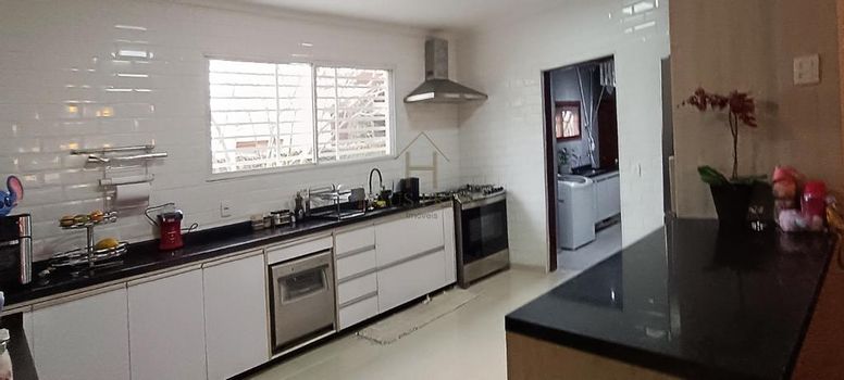 Foto 7 do(a) Casa em Condomínio de 4 quartos à venda em Chácara Vale do Rio Cotia, Carapicuíba
