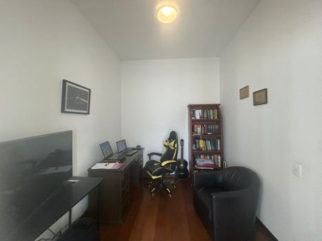 Foto 19 do(a) Casa de 3 quartos à venda em Mosela, Petrópolis