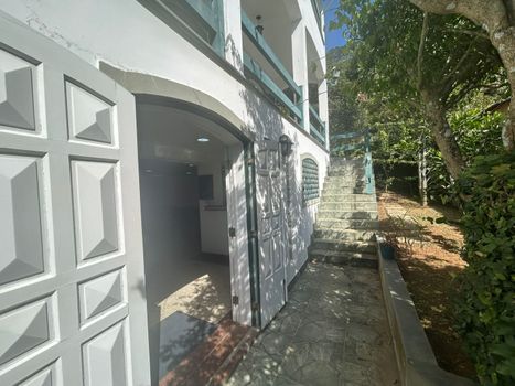 Foto 25 do(a) Casa de 3 quartos à venda em Mosela, Petrópolis