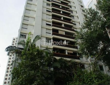 Foto 15 do(a) Apartamento de 3 quartos à venda em Vila Nova Conceição, São Paulo
